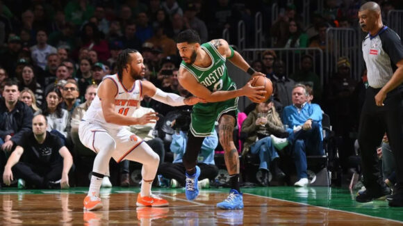 Knicks ponen al rojo vivo la lucha por el segundo puesto en el Este, tras vencer a Celtics