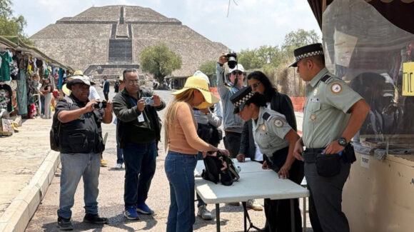 VIDEO: Tras agresión armada, Teotihuacán reabre sus puertas con filtros y nuevas medidas de seguridad