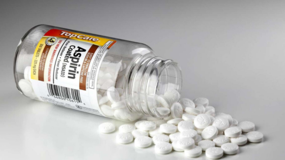 Tomar aspirinas puede reducir el riesgo de desarrollar algunos tipos de cáncer