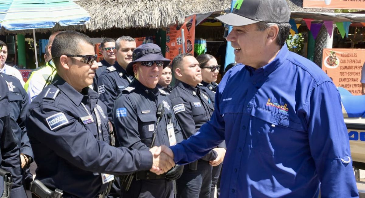 'Toño' Astiazarán garantiza atención integral durante Semana Santa en Bahía de Kino