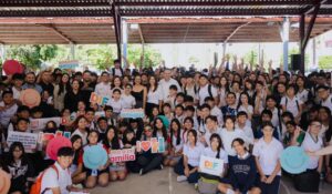 ‘Toño’ Astiazarán y Patty Ruibal refuerzan prevención de adicciones en más de mil estudiantes de secundaria  