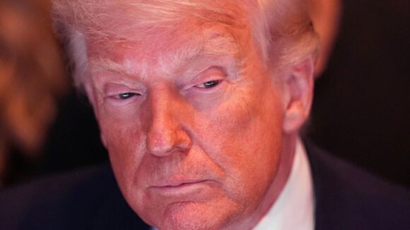 Sin acuerdo con Irán, Trump anuncia que EU tomará control del Estrecho de Ormuz