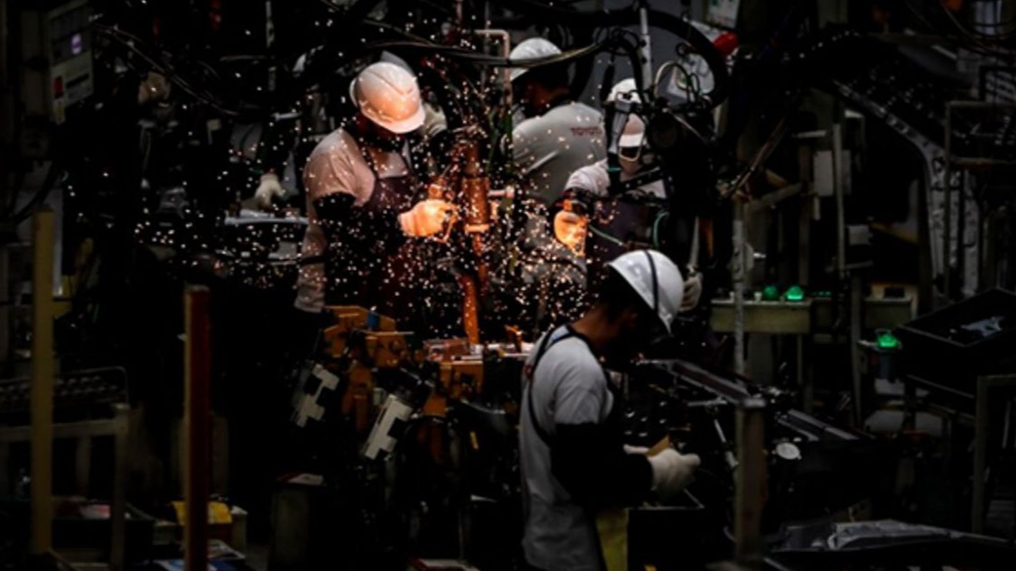 Unión Industrial Argentina alerta sobre riesgos en abastecimiento de gas para el sector.