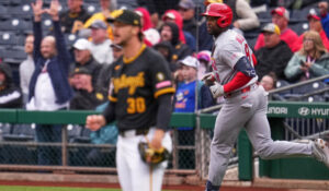 Los Cardinals le faltan al respeto a Skenes y apalean a los Pirates para completar la limpia