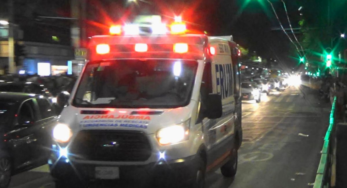 Accidente en Calzada de Tlalpan deja tres trabajadores lesionados