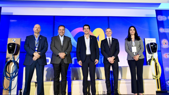 Hermosillo se conviere en modelo nacional en la transición energética: Antonio Astiazarán