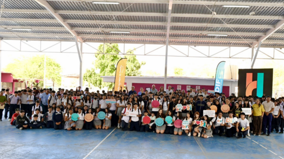 Astiazarán y DIF Hermosillo fortalecen prevención de adicciones en más de 700 estudiantes