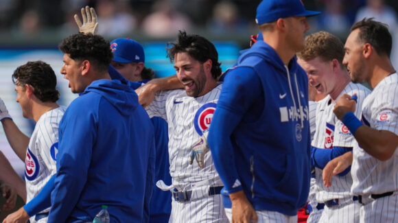 Javier Assad se apunta su segunda victoria de la temporada con Chicago Cubs