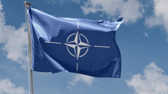 Rusia minimiza amenaza de salida de Estados Unidos de la OTAN planteada por Trump