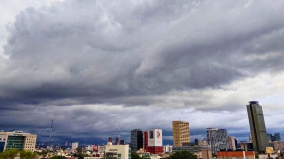 ¿A qué hora lloverá HOY en CDMX? Advierten TORMENTAS este 10 de abril
