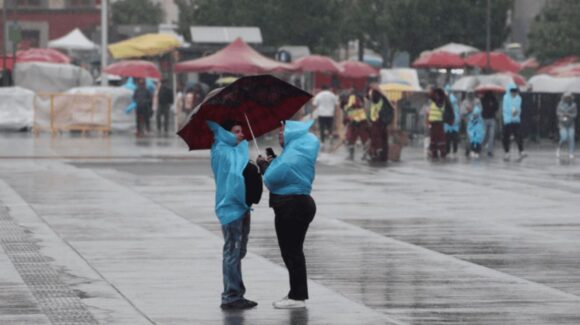 Clima HOY en CDMX sábado 4 de abril: Advierten CALOR y LLUVIAS por la tarde