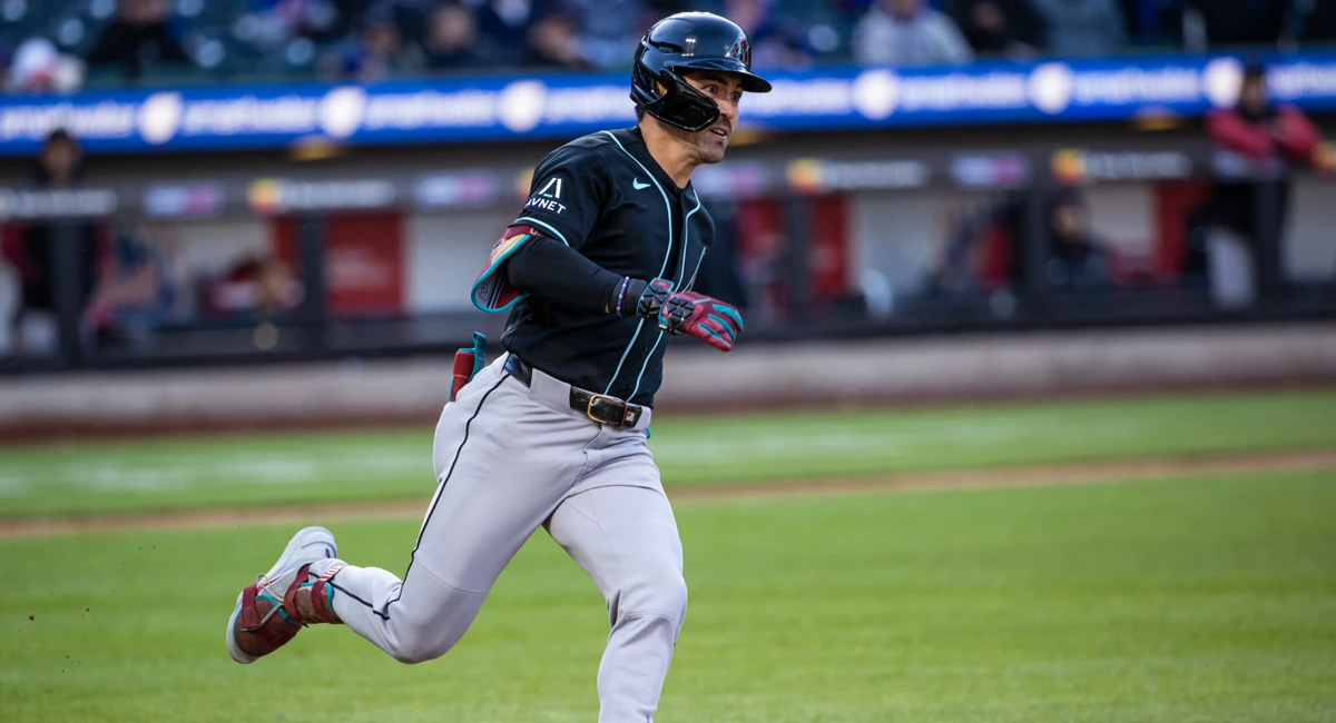 Arizona D-Backs supera a los New York Mets en noche soñada de Corbin Carroll