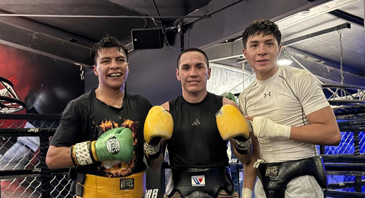 El 'Gallo' Estrada cierra su preparación rumbo a su tercer campeonato mundial