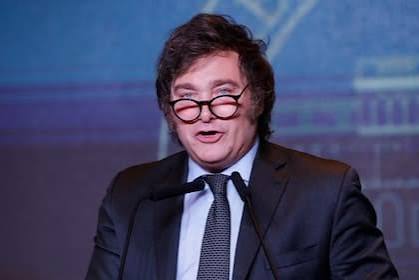 Milei envía reformas electorales para facilitar su reelección en 2027