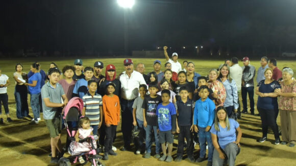 El Gobierno de Cajeme rehabilita el estadio ‘Simón Muñoz’ del poblado La Tinajera