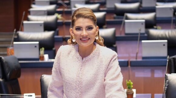 Presenta Lorenia Valles iniciativa para regular uso de redes sociales en niñas, niños y adolescentes