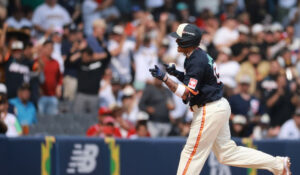 Manny Machado de los San Diego Padres hace historia en la MLB Mexico City Series 2026