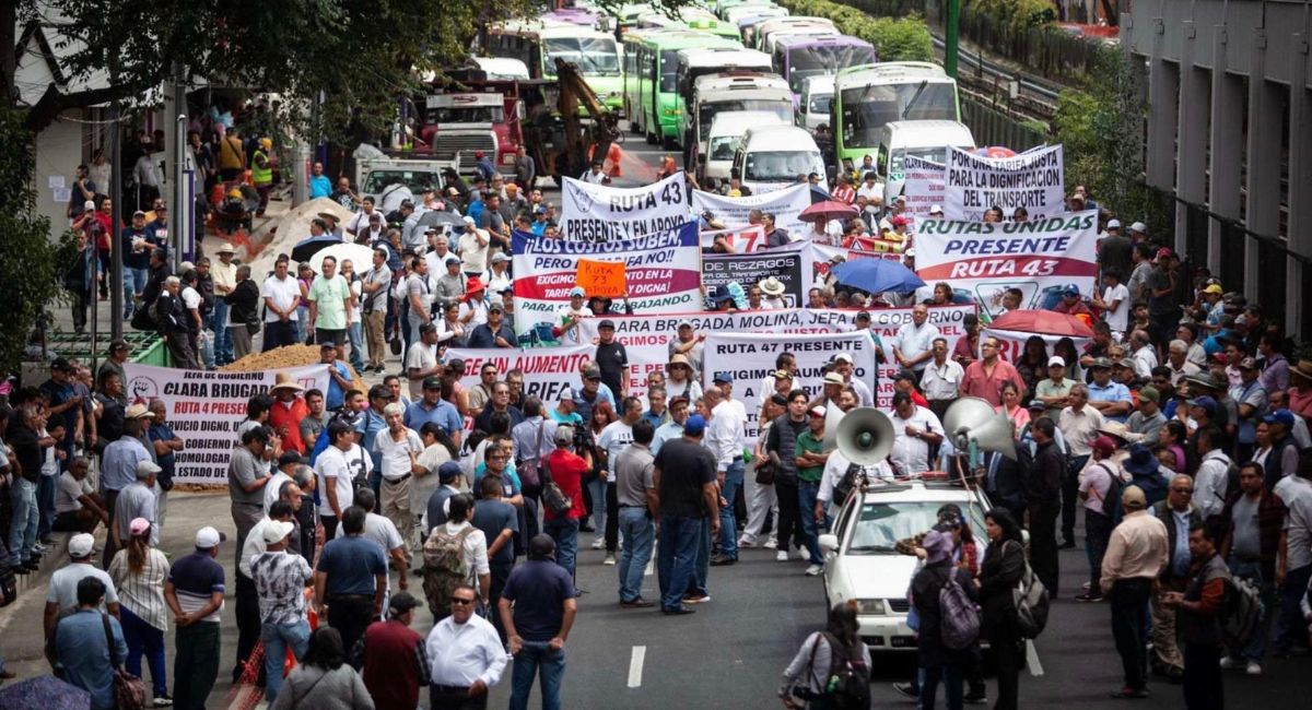Tráfico CDMX HOY 2 de abril: Marchas y bloqueos