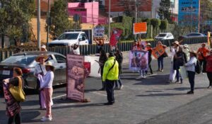 Tráfico en CDMX HOY: ¿Dónde hay marchas y BLOQUEOS este martes 14 de abril de 2026?
