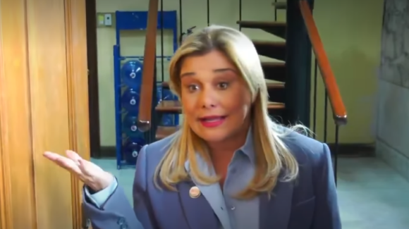 “Están en la lista roja del gobierno de EU”: ‘Maru’ Campos justifica ausencia en el Senado y desata polémica