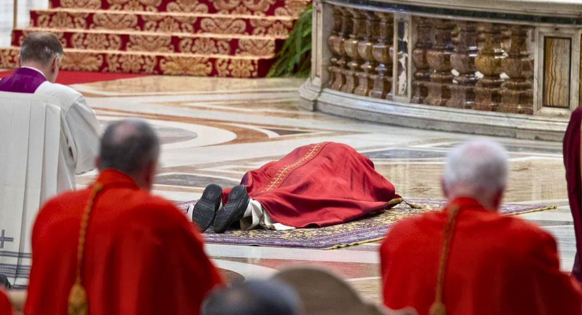 Vaticano: León XIV revive tradición en la Pasión de Cristo