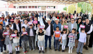 “Es un alivio real para las familias”: Paulina Ocaña reconoce a Durazo por entrega de becas