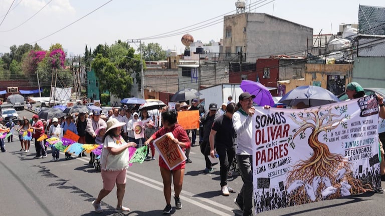 Protestan colonos de Olivar de los Padres por incrementos en predial y agua potable.