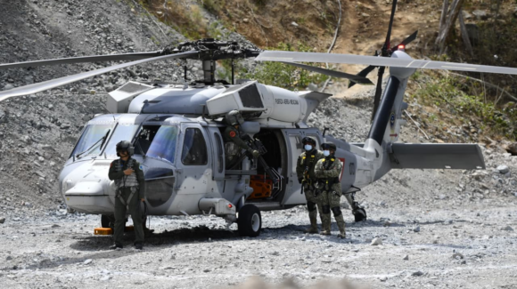 Así se vivió el rescate del minero que sobrevivió 14 días atrapado por el derrumbe en El Rosario, Sinaloa