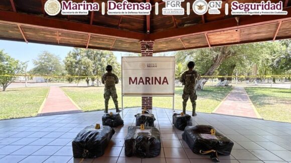 Golpe al narco: Marina incauta cocaína valuada en 56 mdp en costas de Michoacán