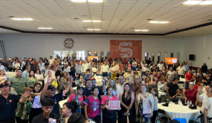 ‘Toño’ Astiazarán se reúne con ciudadanos de Empalme y llama a la unidad para resolver problemas