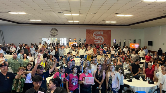 ‘Toño’ Astiazarán se reúne con ciudadanos de Empalme y llama a la unidad para resolver problemas