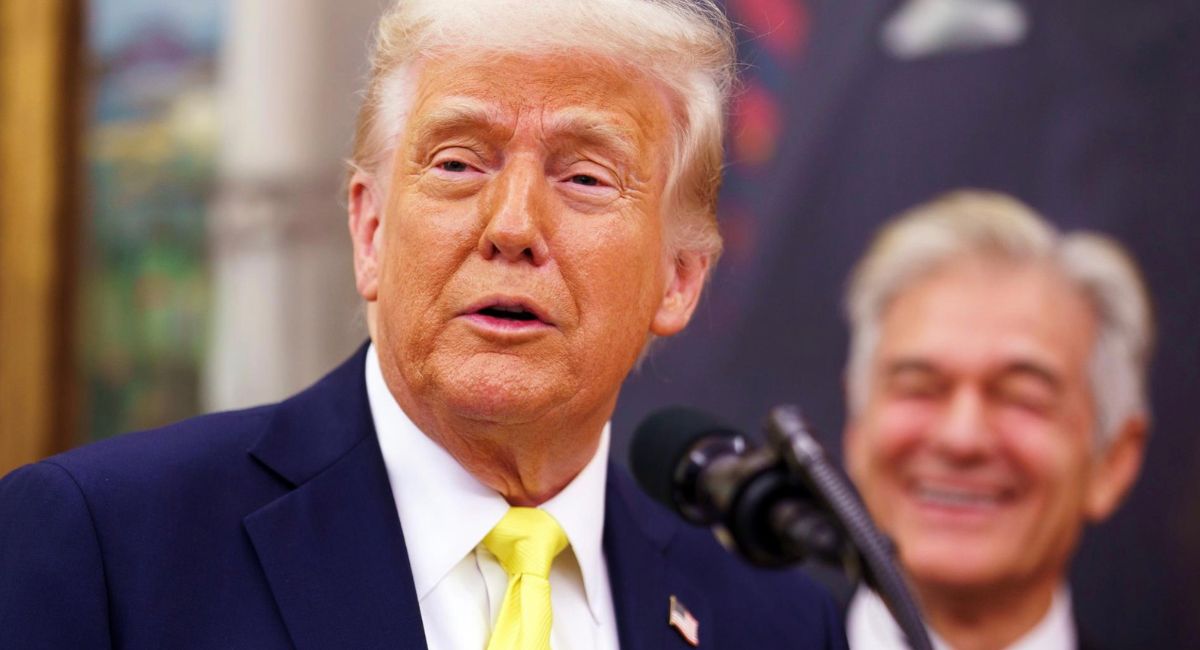 Trump confirma rescate de piloto tras derribo de avión en Irán