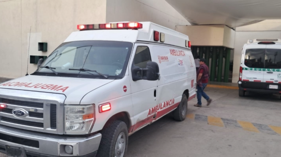 Saturación en hospitales, provoca retraso en servicios de ambulancia