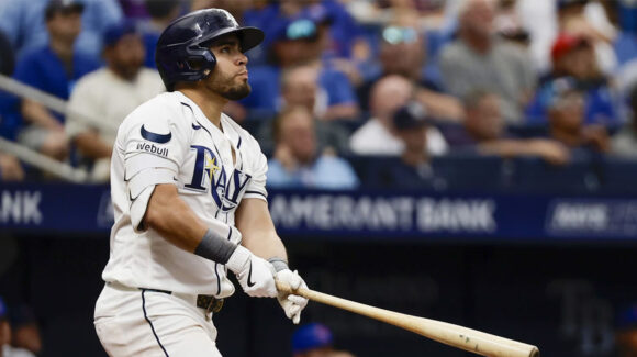 Aranda remolca una y se afianza en el liderato de producidas en la Americana; Rays ganan a Blue Jays