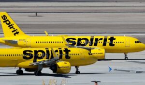 Cesa operaciones la Spirit Airlines y deja en incertidumbre a pasajeros