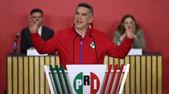 Alejandro Moreno acusa a Claudia Sheinbaum de usar su poder para perseguir opositores