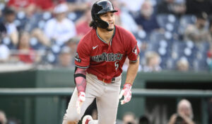 Diamondbacks sacuden su roster; mexicano Alek Thomas es designado para asignación en MLB
