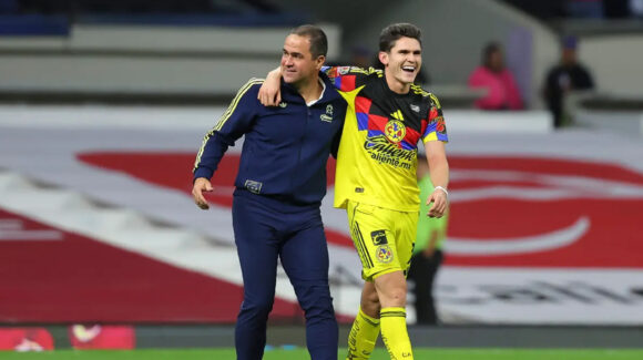 André Jardine recibe respaldo del América; el brasileño estaría regresando para el Apertura 2026