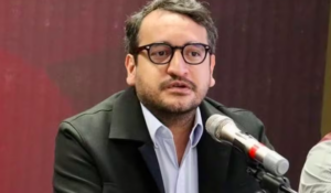 Andy López Beltrán, hijo de López Obrador, desafía a Carlos Loret a probar nexos con narco