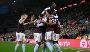 Aston Villa derrota 4-0 al Forest y avanza a la final de Europa League