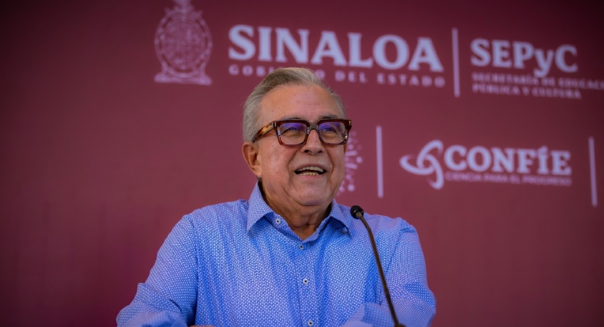 Balean la casa de Rubén Rocha Moya en Culiacán