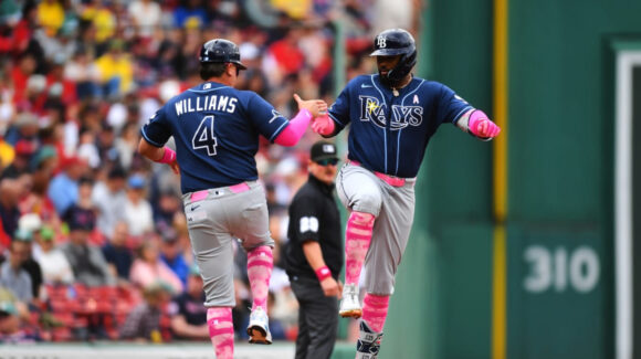 Junior Caminero se vuela la barda y Tampa Bay asegura la serie ante los Red Sox