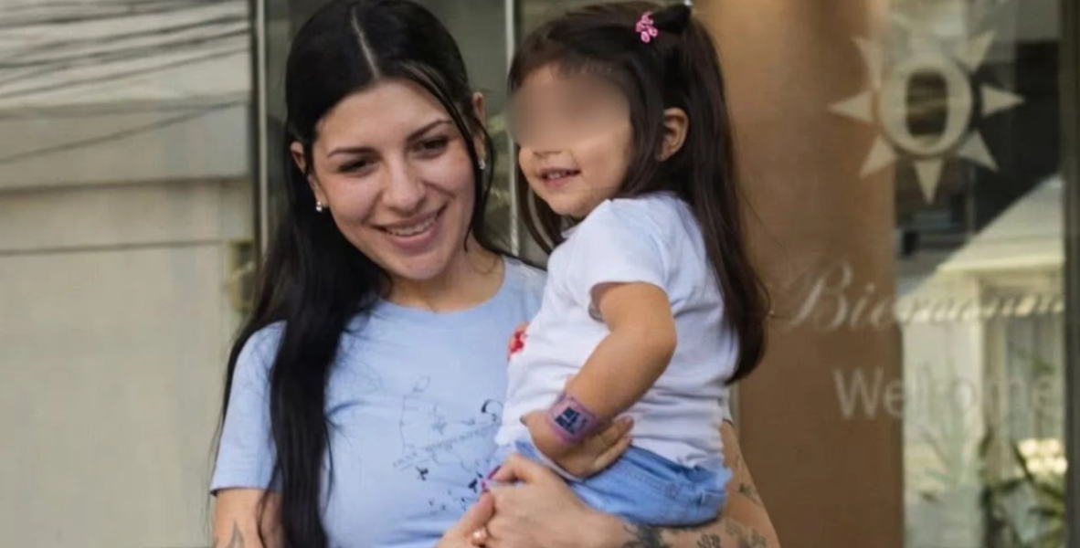 Cazzu relata un paranormal suceso con Inti que la asustó mucho