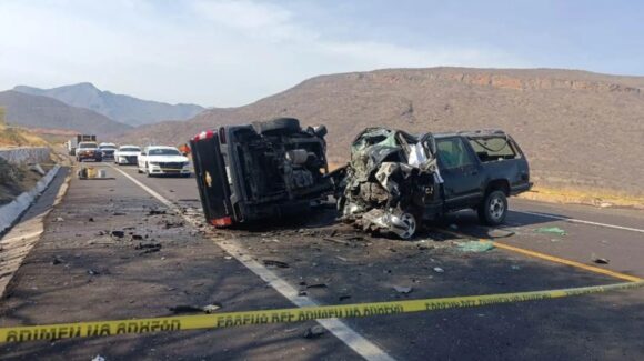 Choque frontal en autopista Siglo XXI deja saldo de siete muertos en Michoacán