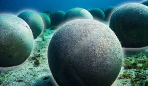 Científicos prueban esferas de concreto en el océano para almacenar energía