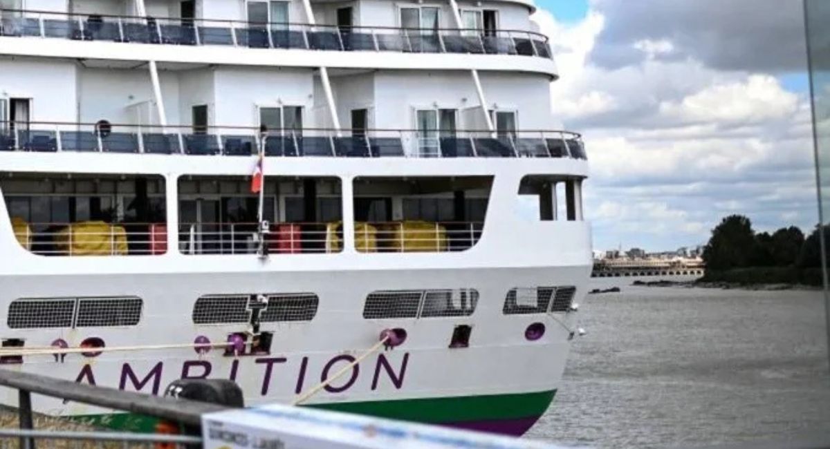 Crucero británico deja confinados a más de mil 700 pasajeros en Francia
