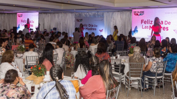 DIF Cajeme invita al festejo del Día de las Madres con música y regalos