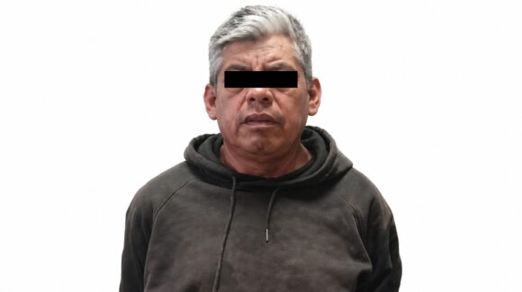 Arrestan a acusado de feminicidio en Edomex; mató a puñaladas a su pareja y lesionó a su hijastra