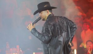 Edén Muñoz pone de nuevo a Hermosillo a sus pies en la ExpoGan 2026