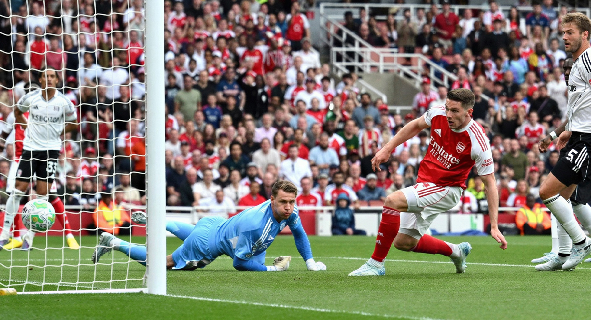 El Arsenal propinó una goleada al Fulham de Raúl Jiménez para afianzarse en el liderato de la Premier League